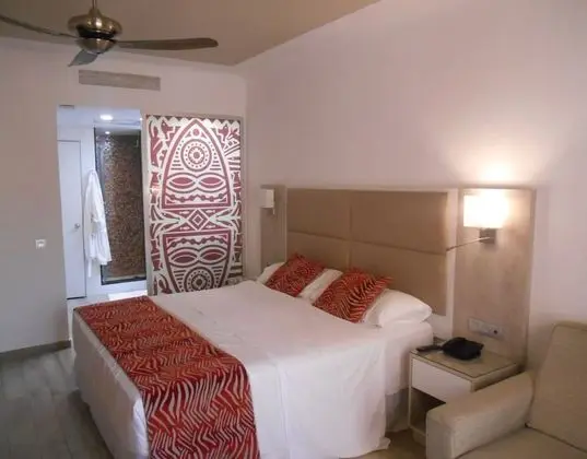 Grand Tek Büyük Yataklı Oda, Balkon