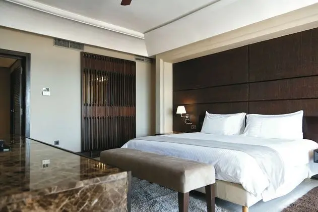 Süit, Balkon, Deniz Manzaralı