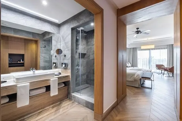 Standard Tek Büyük Yataklı Oda, Balkon
