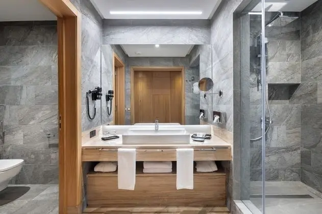 Standard Tek Büyük Yataklı Oda, Balkon