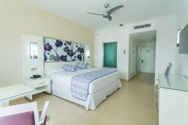 Tek Büyük Yataklı Oda (No balcony - M)