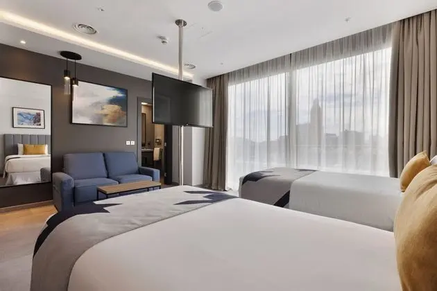 Family Oda (1 KingBed and 1 Sofa Bed)