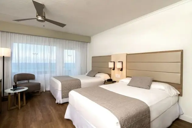 Deluxe Oda, Okyanus Manzaralı (Double Beds)