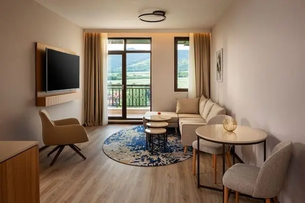 Süit, Dağ Manzaralı (Regency)