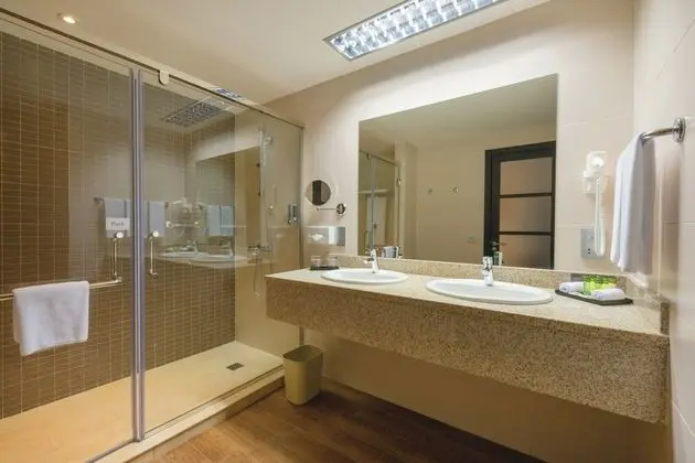 Junior Süit, Balkon, Kısmi Deniz Manzaralı (B2C-US)