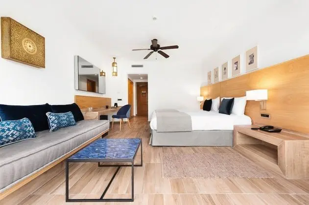 Standard Tek Büyük Yataklı Oda, Balkon, Bahçe Manzaralı