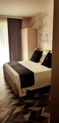 Dört Kişilik Oda, Balkon