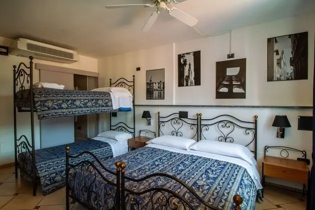 Dört Kişilik Oda, Banyolu/Duşlu