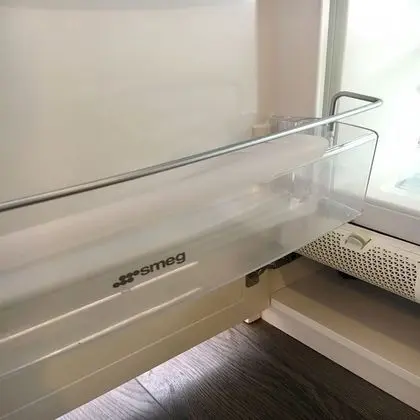 Mini-refrigerator