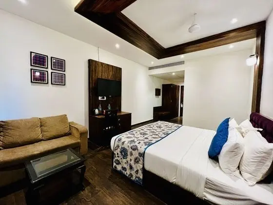 Luxury Room with Garden View