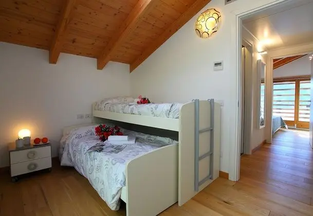 Family Apart Daire, Birden Çok Yatak, 2 Banyolu, Dağ Yamacı (Riva Bellano Gardenia 2)