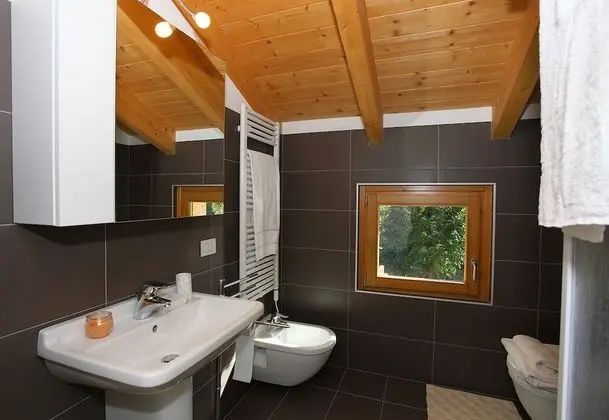 Family Apart Daire, Birden Çok Yatak, 2 Banyolu, Dağ Yamacı (Riva Bellano Gardenia 2)