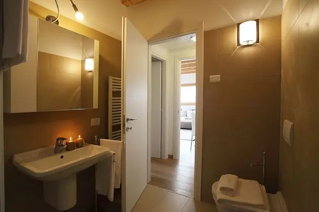 Family Apart Daire, Birden Çok Yatak, Bahçeli (Riva Bellano Lavanda)