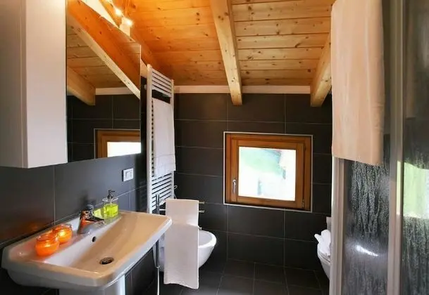 Family Apart Daire, Birden Çok Yatak, 2 Banyolu, Dağ Yamacı (Riva Bellano Margherita 2)