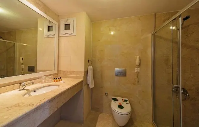 Otel Odası Banyo