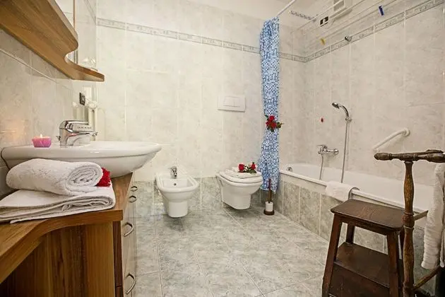 Family Apart Daire, 1 Çift Kişilik Yatak ve Çekyat (Riva Centro Apartment)