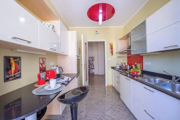 Family Apart Daire, Birden Çok Yatak, 2 Banyolu (Riva Dante Apartment)