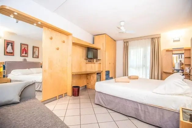 Comfort Dört Kişilik Oda