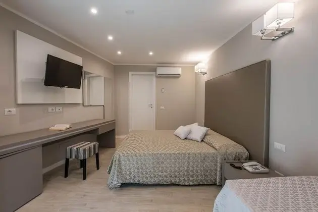 Comfort Dört Kişilik Oda