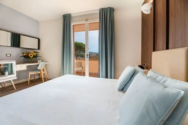 Comfort Tek Büyük veya İki Ayrı Yataklı Oda, Balkon