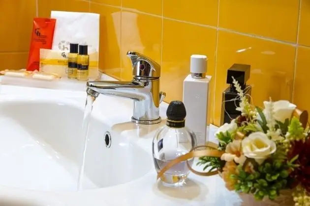 Camera con letto matrimoniale o 2 letti singoli, vista giardino