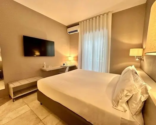 Comfort Tek Büyük veya İki Ayrı Yataklı Oda