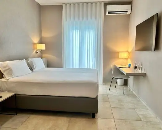 Comfort Tek Büyük veya İki Ayrı Yataklı Oda