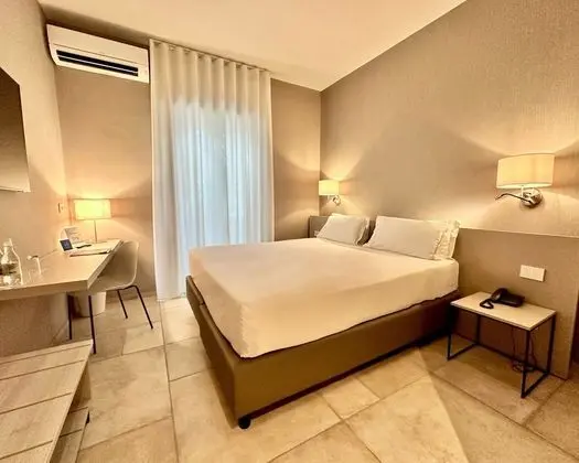 Comfort Tek Büyük veya İki Ayrı Yataklı Oda