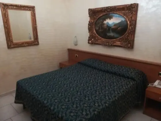 Tek Büyük Yataklı Oda, Balkon