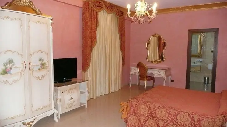 Tek Büyük Yataklı Oda, Jakuzi