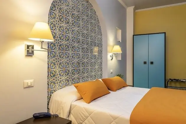 Economy Tek Büyük Yataklı Oda