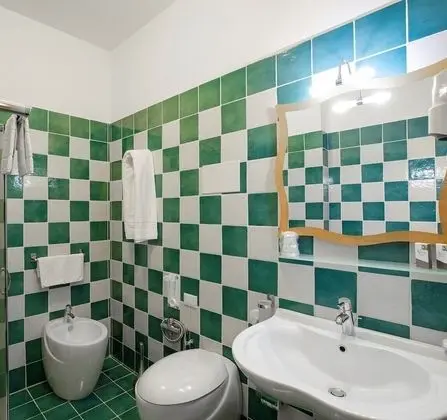 Economy Tek Büyük Yataklı Oda