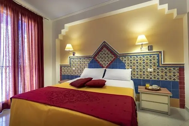 Standard Tek Büyük Yataklı Oda