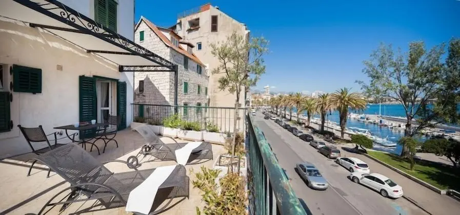 Stüdyo, Teras, Deniz Manzaralı (Augustea)