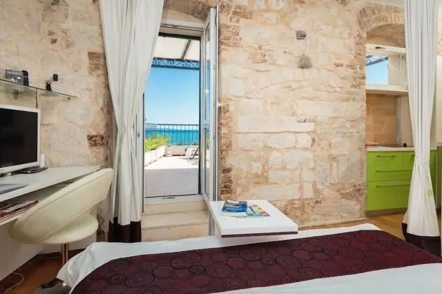 Stüdyo, Teras, Deniz Manzaralı (Augustea)