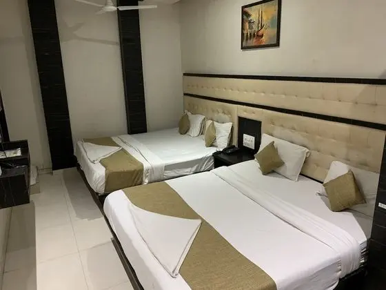 Deluxe Dört Kişilik Oda