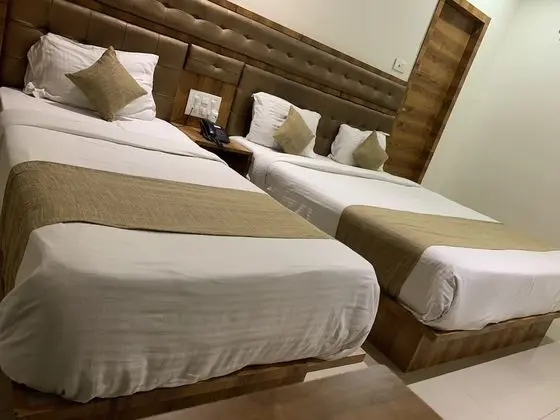 Deluxe Üç Kişilik Oda