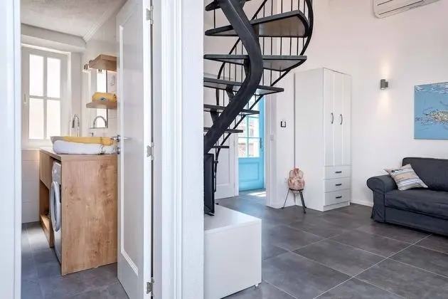 Deluxe Stüdyo, Deniz Manzaralı (Levanda)