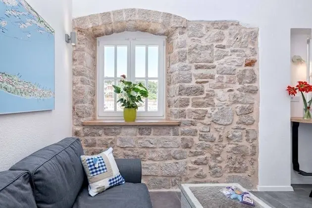 Deluxe Stüdyo, Deniz Manzaralı (Levanda)