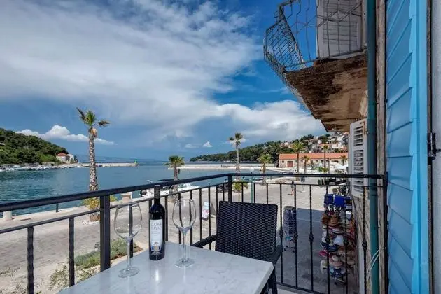 Deluxe Stüdyo, Deniz Manzaralı (Levanda)