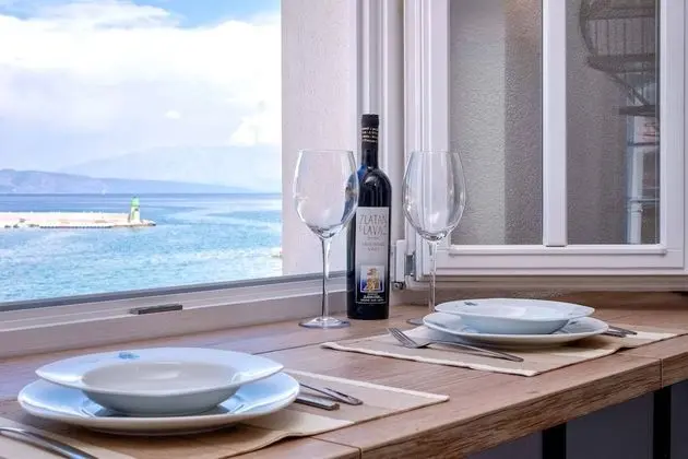 Deluxe Stüdyo, Deniz Manzaralı (Levanda)