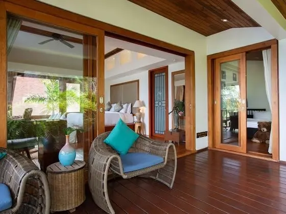 Villa