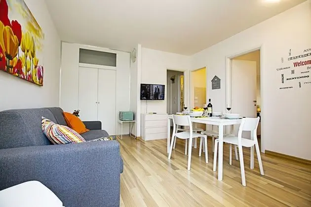 Family Apart Daire, 1 Çift Kişilik Yatak ve Çekyat, Bahçeli (Riva Lago e Spiaggia  Apartment 2)