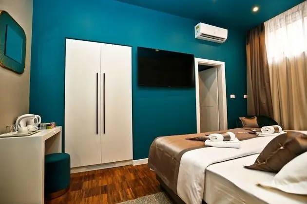 Premium Tek Büyük veya İki Ayrı Yataklı Oda