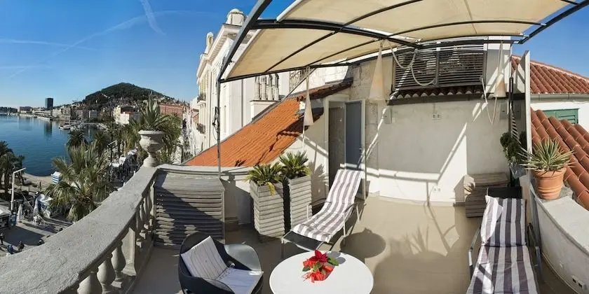 Luxury Süit, Teras, Deniz Manzaralı
