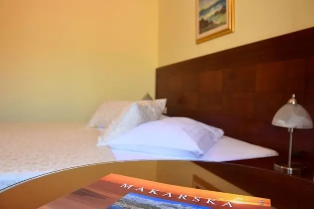 Comfort Tek Büyük Yataklı Oda