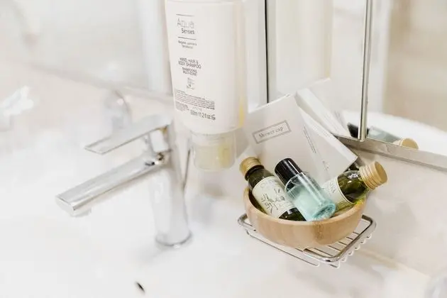 Tek Büyük Yataklı Oda, Zemin Kat