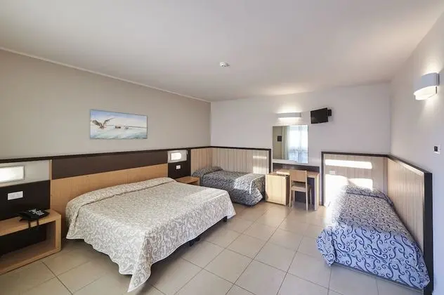 Comfort Dört Kişilik Oda