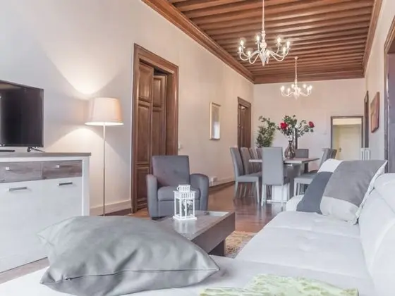 Superior Apart Daire, 2 Yatak Odası, Kanal Manzaralı (Check-in online)