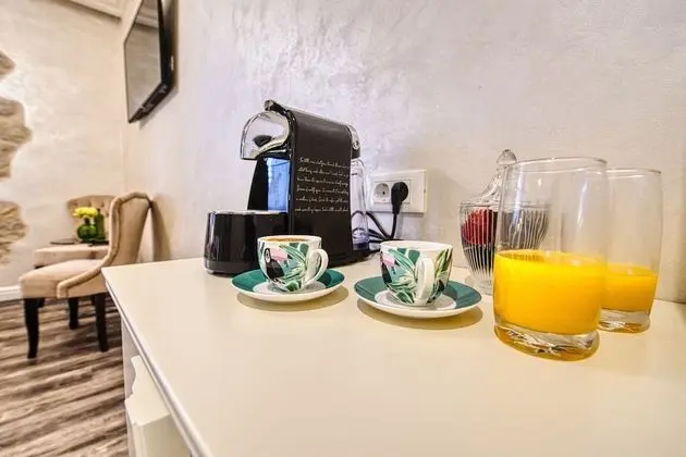 Design Tek Büyük veya İki Ayrı Yataklı Oda (14)